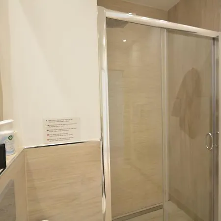 Carlton Avec Lit King Size 아파트 *