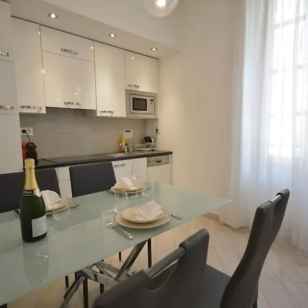Apartment Carlton Avec Lit King Size Cannes